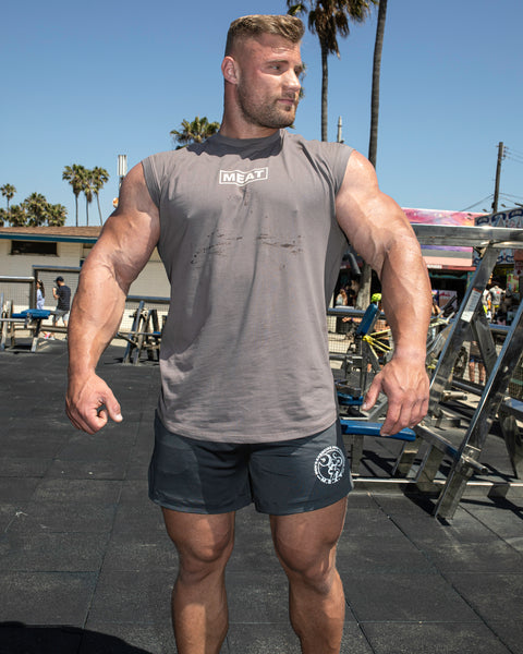 CUTOFF MUSCLE TEE - PRIMEBEEF / STEEL GREY
