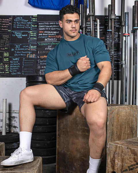 OVERSIZED TRAINING TEE – PRIMEBEEF / TEAL BLUE
