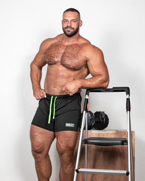 SQUATTING SHORTS – CLASSIC / BLACK