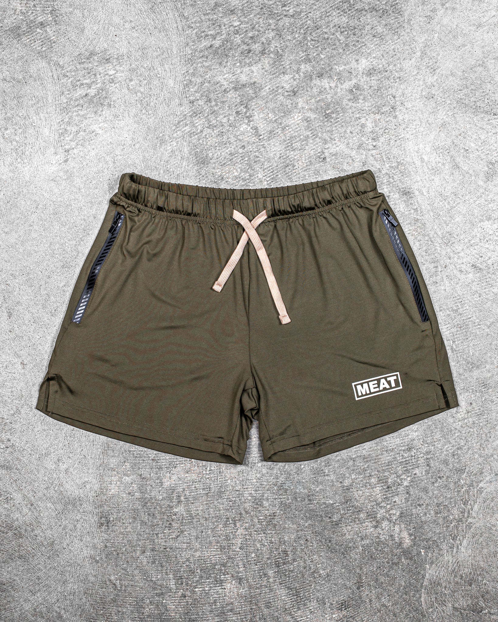 SQUATTING SHORTS – RETRO / JUNIPER GREEN