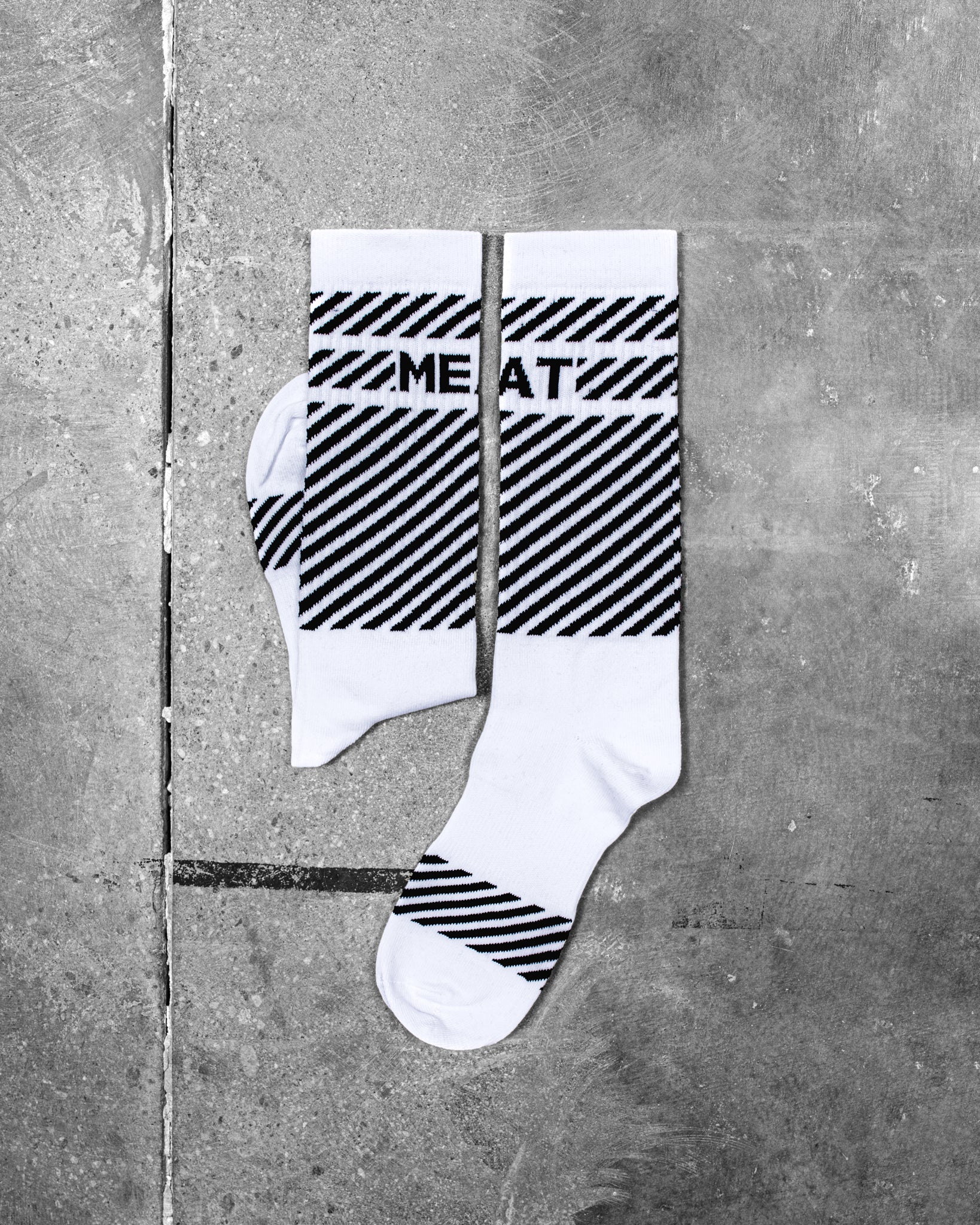 WEIGHTLIFTING SOCKS – CLASSIC / WHITEBLACK